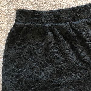FOREVER 21 Black Lace Short Shorts